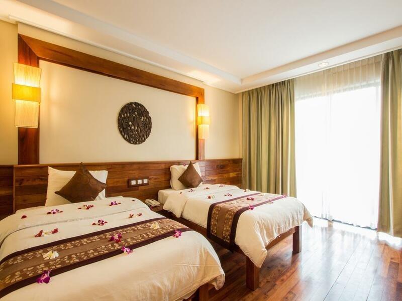 Royal Empire Premium Hotel Сиемрип Экстерьер фото