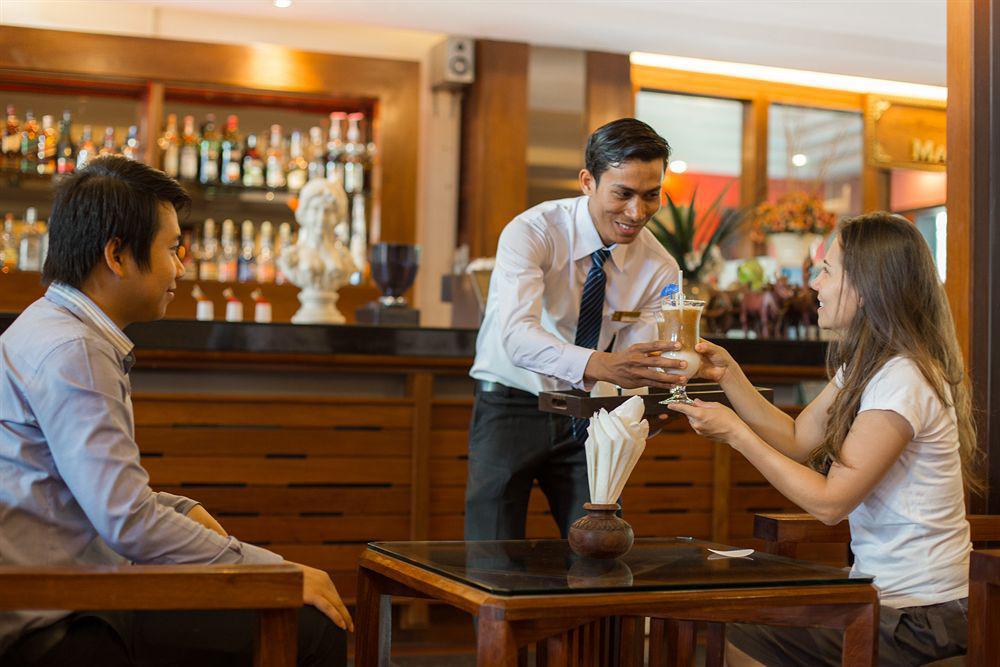 Royal Empire Premium Hotel Сиемрип Экстерьер фото
